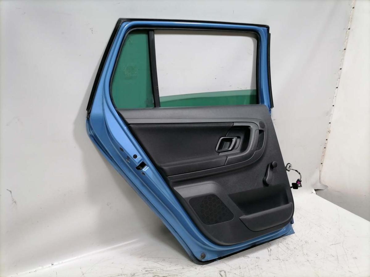 Skoda Fabia 2 5J original T&uuml;r hinten links LQ5X Hellblaumetallic Combi Bj.2014